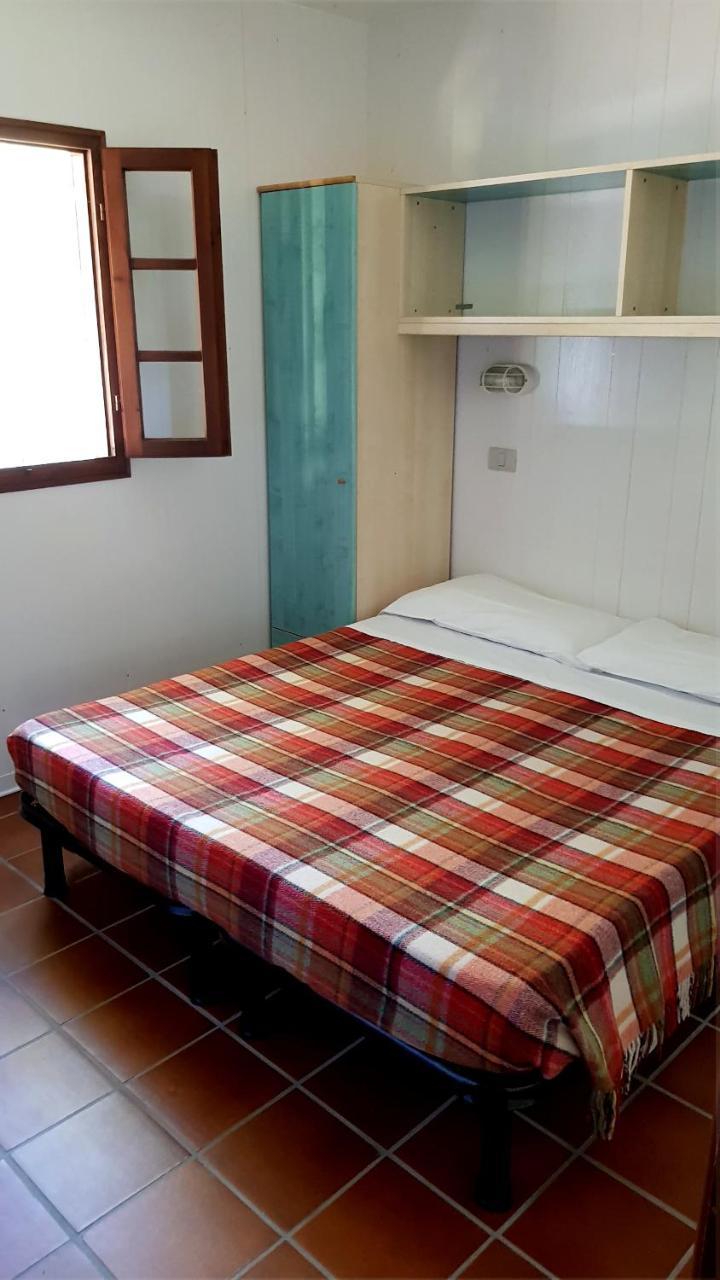 Hotel Camping Luna Marina di Massa Exterior foto